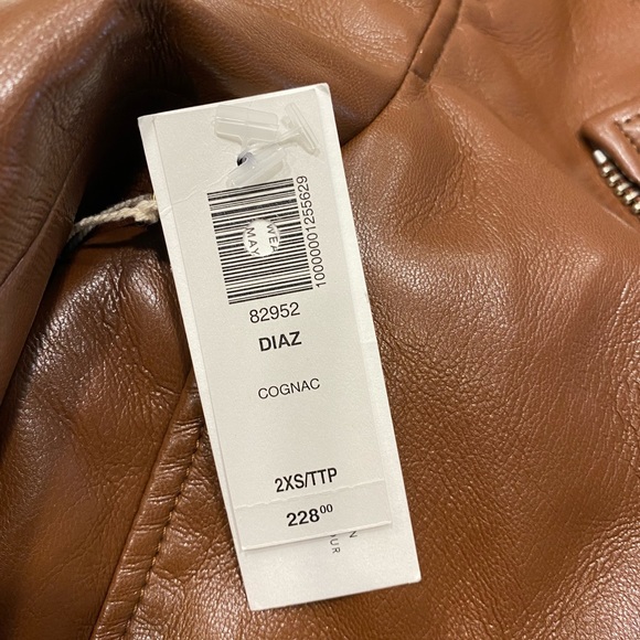 Aritizia Wilfred leather jacket Brand new with tags - Picture 4 of 5